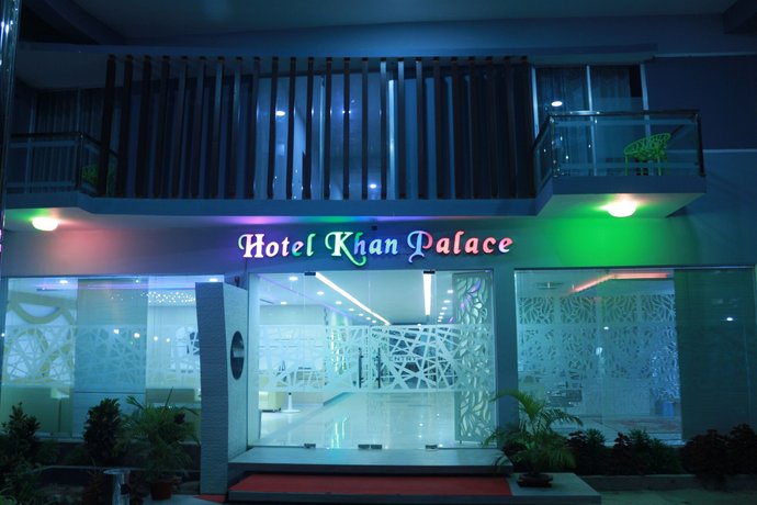Hotel Khan Palace
